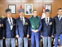 Başbakan Yardımcısı Ve Maliye Bakanı Denktaş Gazileri Kabul Etti