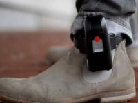 Kelepçeli radikal İslamcı Türkiye'ye geçti