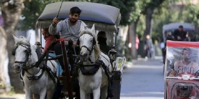 İstanbul Valisi Yerlikaya: Adalar'da faytonlara at koşulması 3 ay süreyle durduruldu