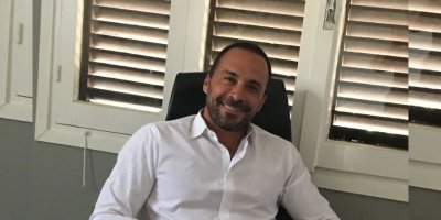 Kaza sonucu gazeteci Kartal Harman'ın kaburgaları kırıldı