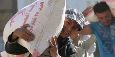 Yemen'de saldırılar nedeniyle 12 insani yardım örgütü faaliyetlerini askıya aldı