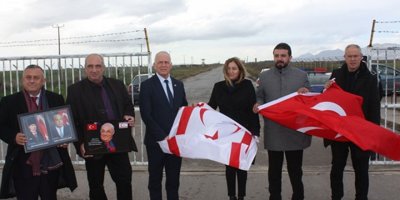 Meclis Başkan Yardımcısı Ve 4 Partinin Milletvekilleri Geçitkale Havaalanı’nı Ziyaret Etti