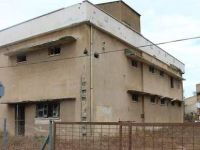 Ayyaşların evi oldu