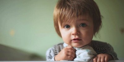 Çocuklardaki uyku sorunlarının temelinde ebeveyn bağımlılığı var