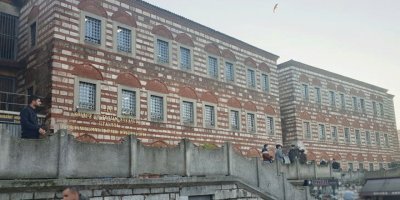 Zamana meydan okuyan Simkeşhane Çarşısı