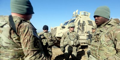 ABD, askerleri Irak'tan çıkarılırsa askeri yardımı kesecek