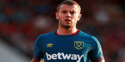 Jack Wilshere takım arkadaşı Declan Rice'a eşek şakası yaptı