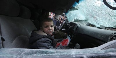 Esed rejimi güçleri, Halep'in batısı ve güneyine saldırıyor