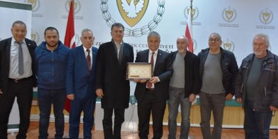 Sağlık Bakanı Pilli, Bass ile görüştü