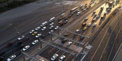 TEM'de kaza, trafik yoğunlaştı