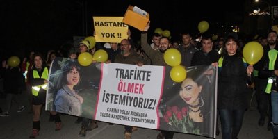 Vatandaşlar, yolları, zamları ve hükümeti protesto etti