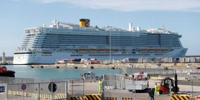 Dev kruvaziyer gemisinde corona paniği!
