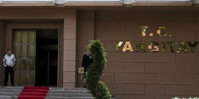 Yargıtay'dan emsal karar: Personeline 'lan' diyen müdür tazminat ödeyecek