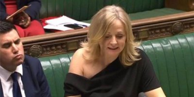 İngiliz milletvekilinin kıyafeti ortalığı karıştırdı