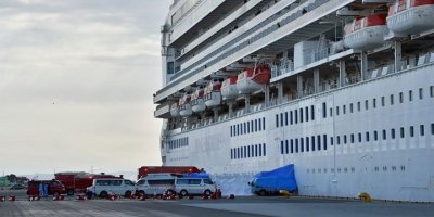 Japonya'da karantinaya alınan yolcu gemisinde 10 kişide daha corona virüsü saptandı