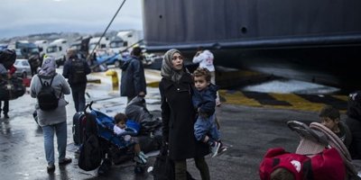 Haftada 200 göçmeni geri göndermeyi hedefliyor