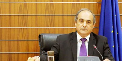 Şilluris Avustralya temaslarını sürdürüyor