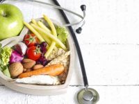 "Zayıf olmak sağlıklı beslendiğimiz anlamına gelmiyor"