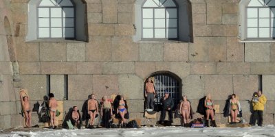 Rusya’da kış gelmiyor, hayvanlar kış uykularından erken uyanıyor