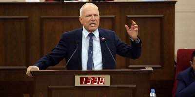 “Maraş’ta yeniden fareler değil insanlar yürüsün”