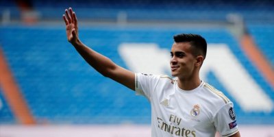 Real Madrid'in 18 yaşındaki yeni transferi: Çocukluk rüyamı gerçekleştirdim