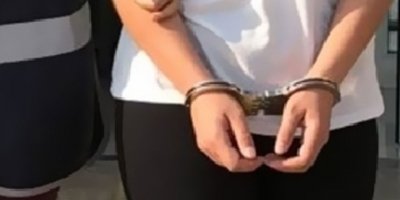 Temizliğe gittiği 3 evden 4 kişiye ait ziynet eşyası çaldı