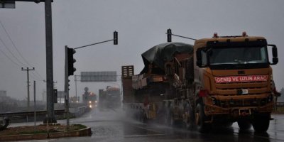 Sınırda büyük hareketlilik: Sevkiyat devam ediyor