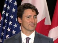 Afrikalı göçmenlerin Libya'da köle olarak satıldığı iddiası