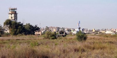 Hafter milisleri Trablus'taki Mitiga Havalimanı'na 9 roket attı