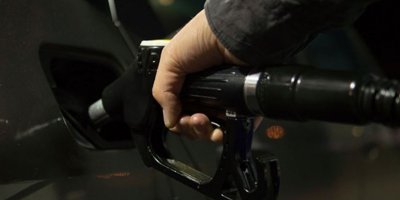 Lukoıl'den "Pahalı petrol dönemi bitti" yorumu