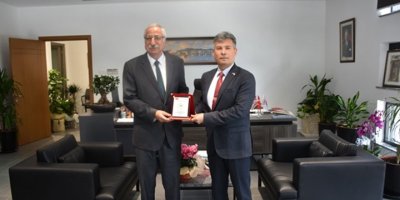 Karakoç beraberindeki bir heyetle Güngördü’yü ziyaret etti