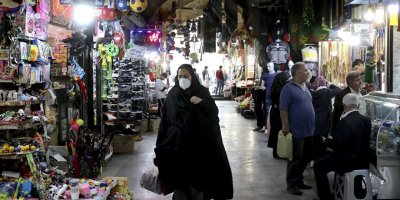 İran, koronavirüsle mücadele için IMF'den kredi talep etti