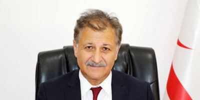 Sağlık Bakanı Ali Pilli hastaneye kaldırıldı