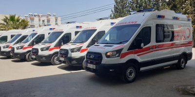 Yeni ambulanslar Sağlık Bakanlığı'na teslim edildi