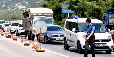 Güney Kıbrıs ile geçişler nasıl olacak?