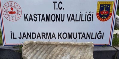 Bahçesinde tarihi taş blok bulunan kişiye cezai işlem uygulandı