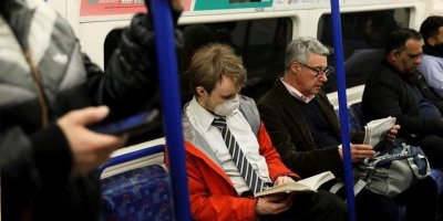 İngiltere'de Kovid-19'dan ölenlerin sayısı 40 bin 542'ye çıktı