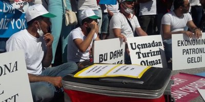 Tatar, eylem yapan turizmcilerden bir heyeti kabul etti