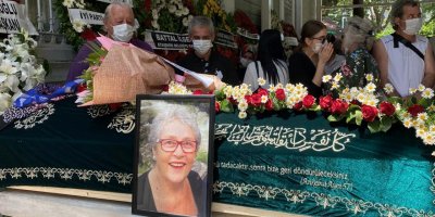 Oyuncu Ayşegül Atik son yolculuğuna uğurlandı