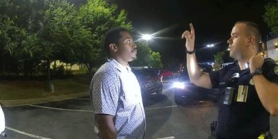 Atlanta'da bir siyahiyi öldüren polisin görevine son verildi