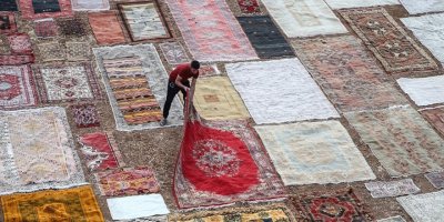 Antalya'nın rengarenk halı tarlaları