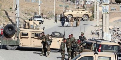 Afganistan'da düzenlenen Taliban saldırısında 12 güvenlik görevlisi öldü