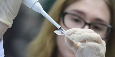 Rusya'da koronavirüs aşısının klinik testlerine bugün başlandı