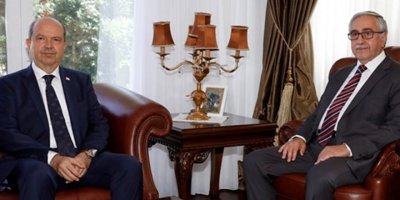 Akıncı-Tatar görüşmesi başladı