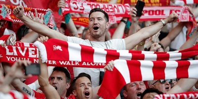 Lıverpool, 30 yıl sonra İngiltere Premıer Lig'de şampiyon oldu