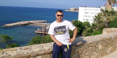 44 yaşındaki Muzaffer Salık yaşamını yitirdi.