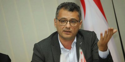 “Bu halkın gailesi küçük oyunlarınızdan mı ibaret?”