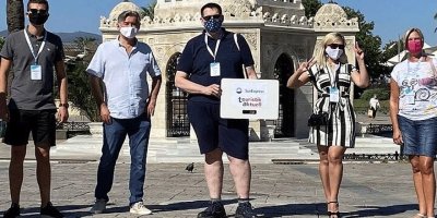 Alman turizm dergisinden Türkiye’ye koronavirüs övgüsü