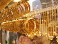 Altın, tarihi zirveye çok yakın