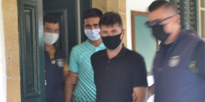 Eskort kadın bulmak için hırsızlık yaptılar